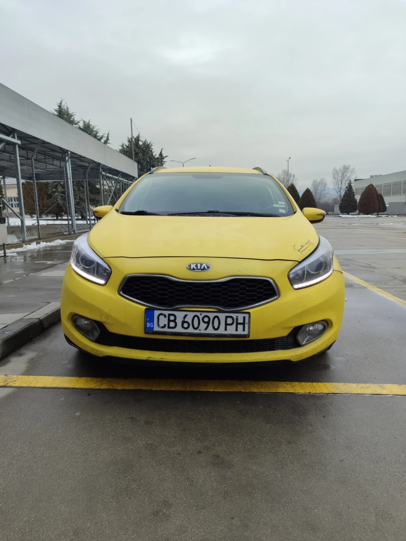 Kia Ceed 1.6 автоматик дизел , снимка 2 - Автомобили и джипове - 53227611