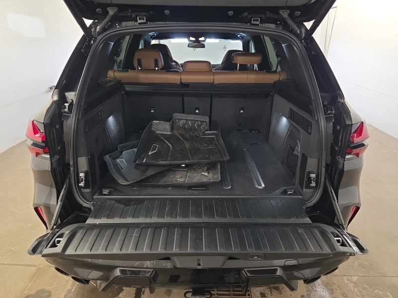 BMW X5M Competition| CARBON| DISTRONIC + | PANO| B&W Sound, снимка 8 - Автомобили и джипове - 53513869