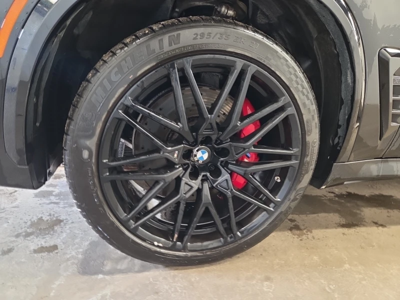 BMW X5M Competition| CARBON| DISTRONIC + | PANO| B&W Sound, снимка 7 - Автомобили и джипове - 53513869