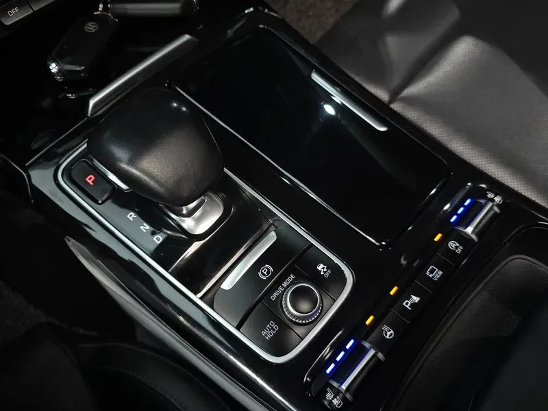 Kia Stinger 2.0 Turbo 2Wd Platinum, снимка 9 - Автомобили и джипове - 55899972