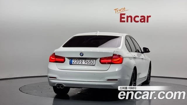 BMW 320, снимка 4 - Автомобили и джипове - 56077646