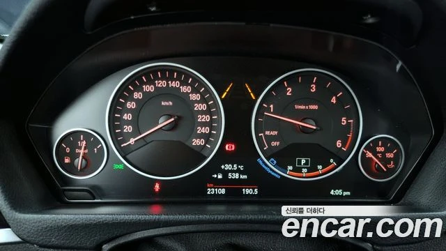 BMW 320, снимка 8 - Автомобили и джипове - 56077646