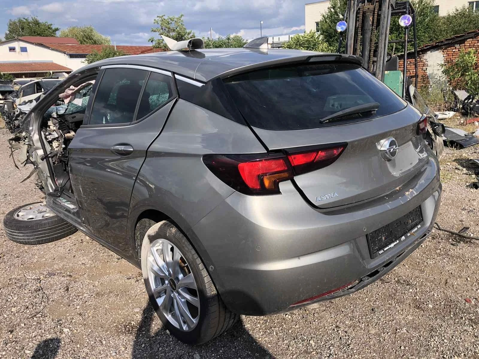 Opel Astra 1.6cdti 136 кс на части - изображение 4