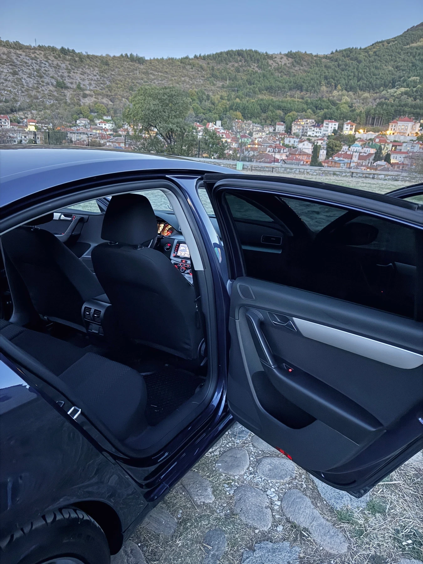 VW Passat B7 | Mobile.bg   13