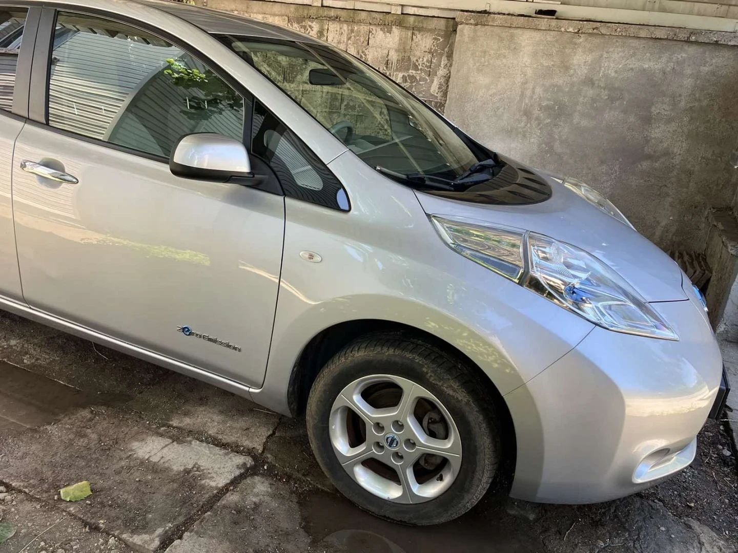 Nissan Leaf  24 KW, ПЕРФЕКТЕН - изображение 4