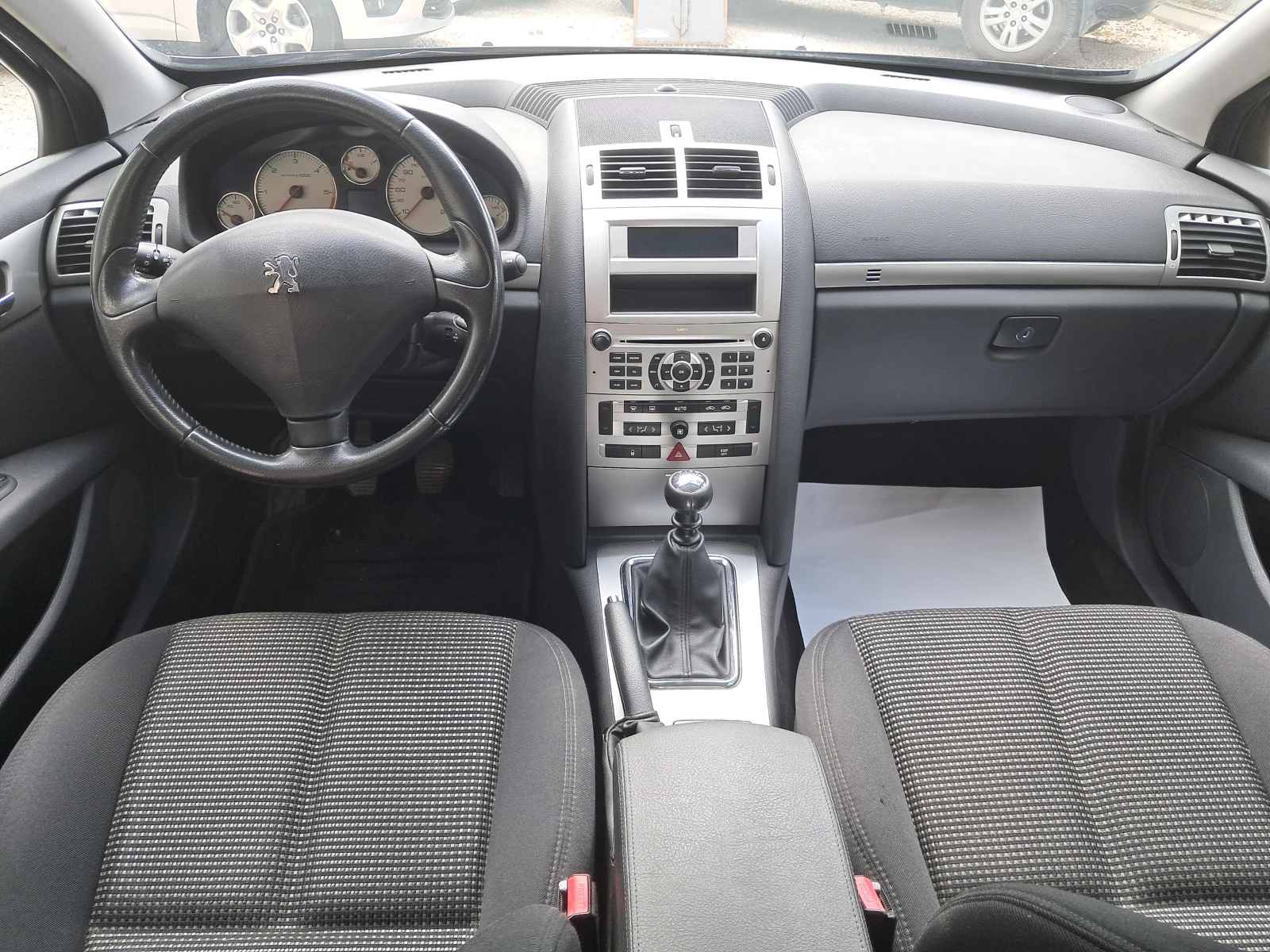 Peugeot 407 -77000 км КАТО НОВА - изображение 9