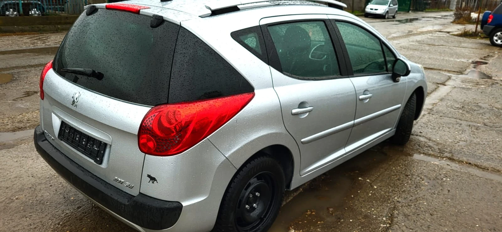 Peugeot 207 SW - изображение 2