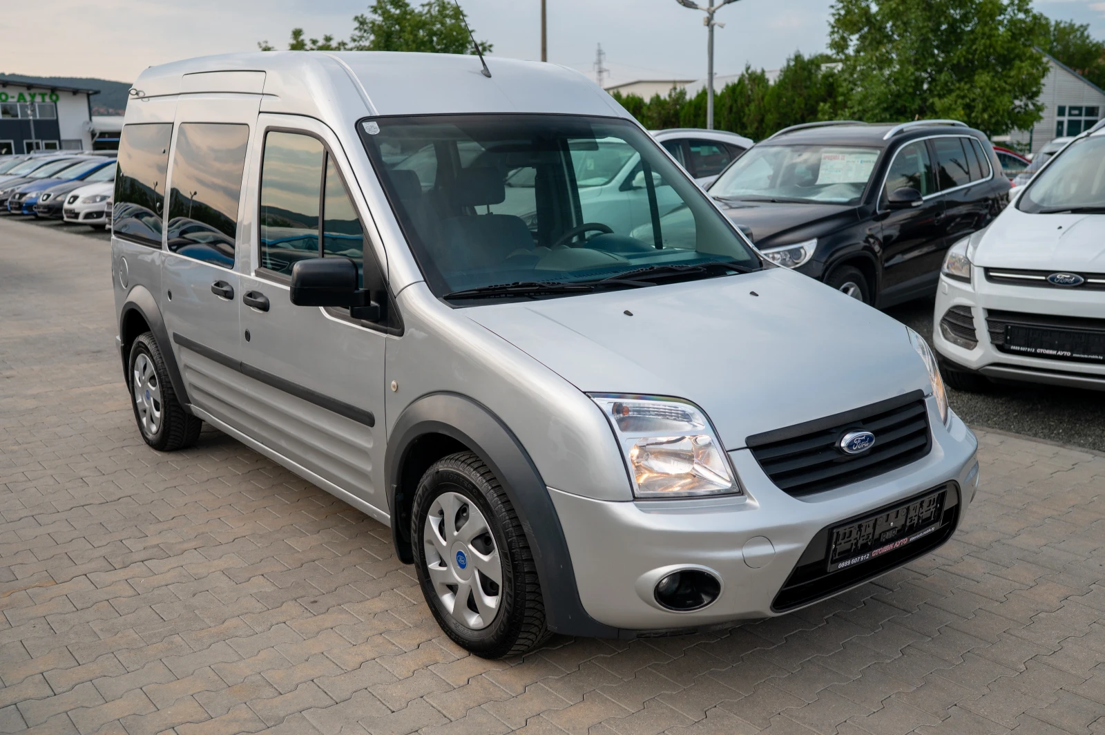 Ford Connect 1.8* 8места* 90кс - изображение 5