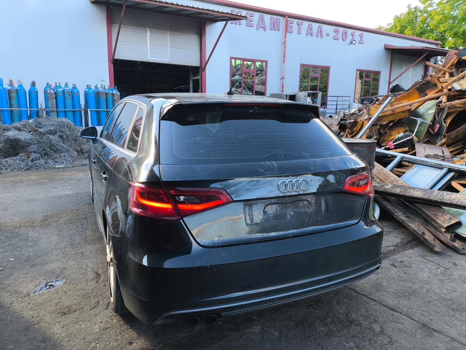 Audi A3 1.4tfsi Sline - изображение 4