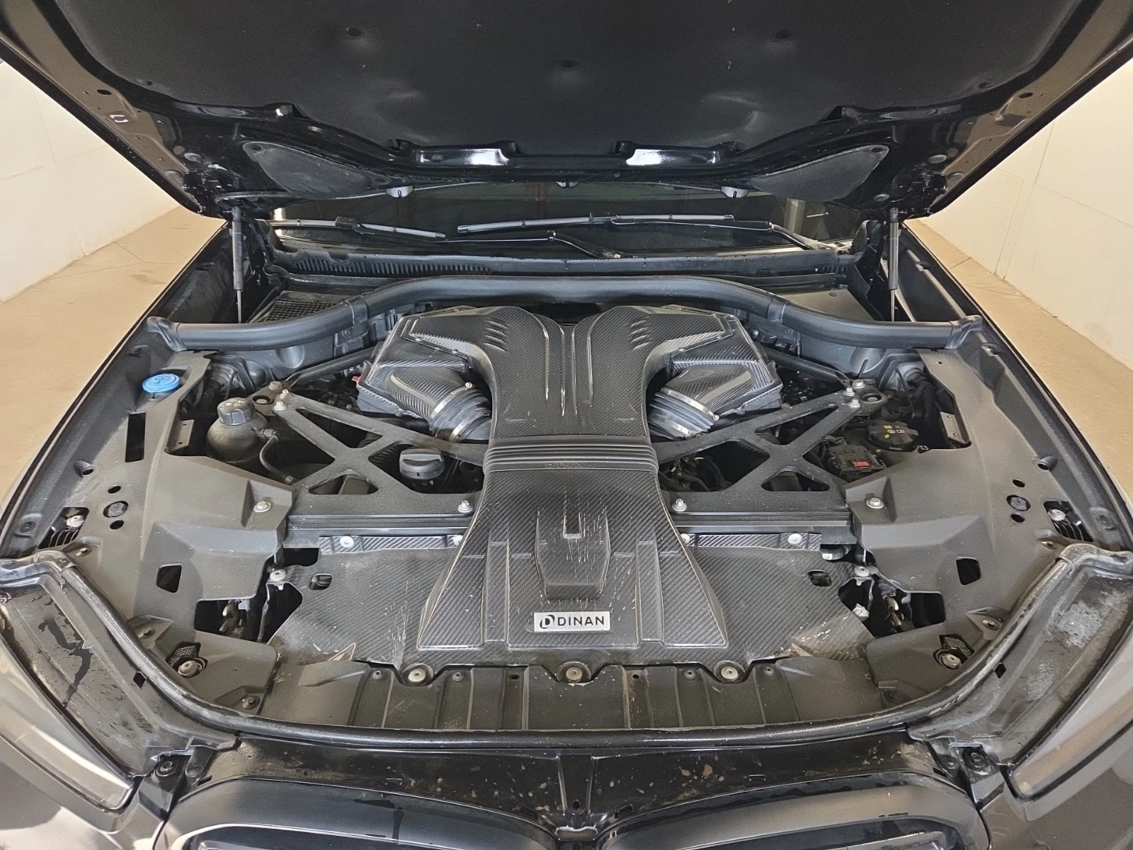 BMW X5M Competition| CARBON| DISTRONIC + | PANO| B&W Sound | Mobile.bg � ����������� 17