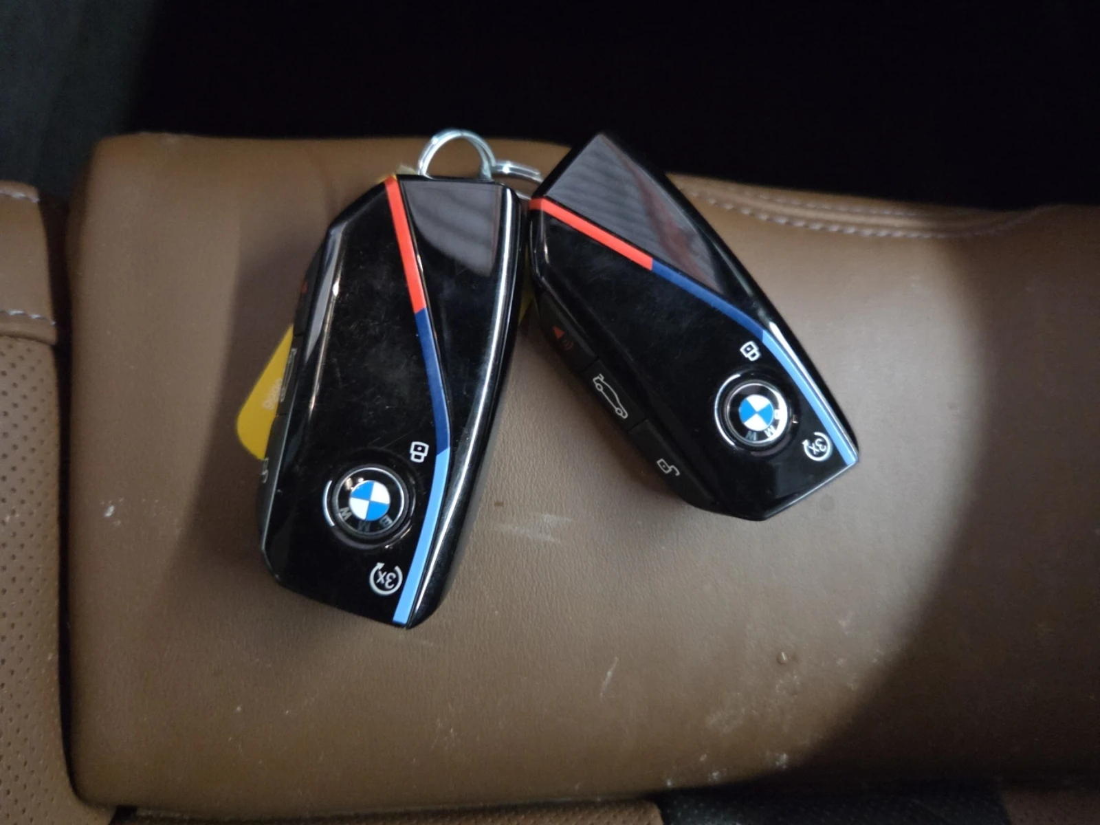 BMW X5M Competition| CARBON| DISTRONIC + | PANO| B&W Sound | Mobile.bg � ����������� 16