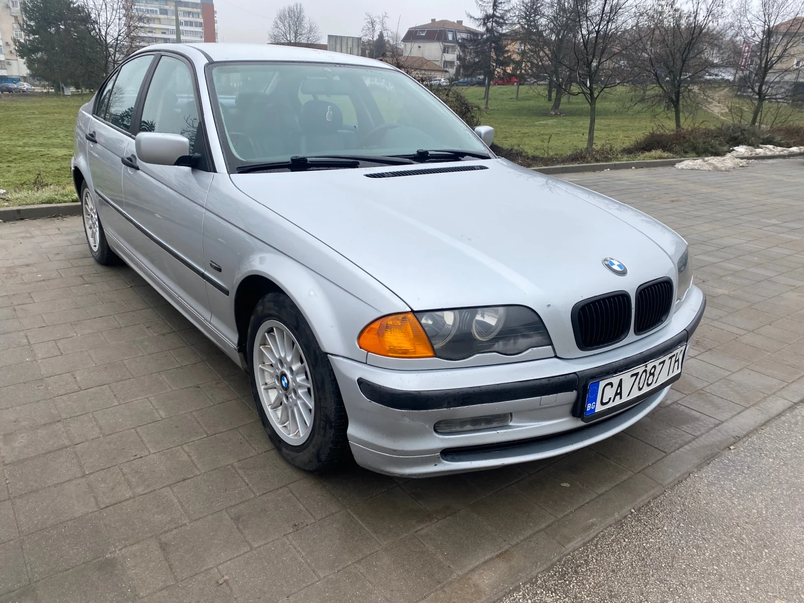 BMW 318