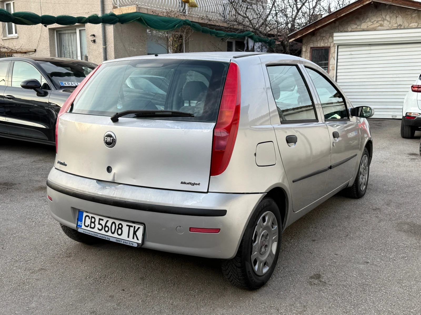 Fiat Punto 1.3M-JET , снимка 6 - Автомобили и джипове - 53760338
