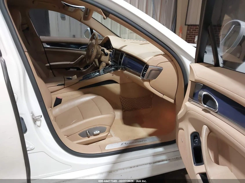 Porsche Panamera 3.6l 4, снимка 5 - Автомобили и джипове - 53971683