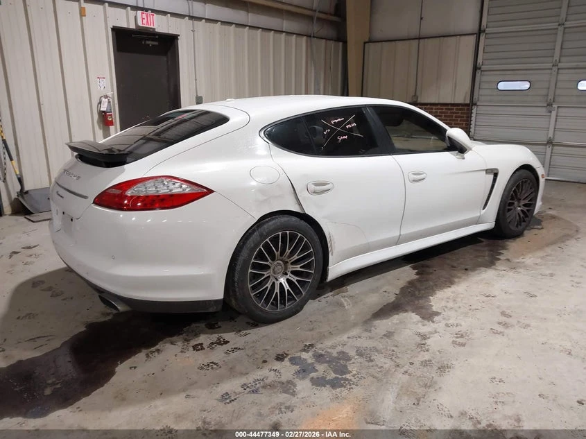 Porsche Panamera 3.6l 4, снимка 4 - Автомобили и джипове - 53971683