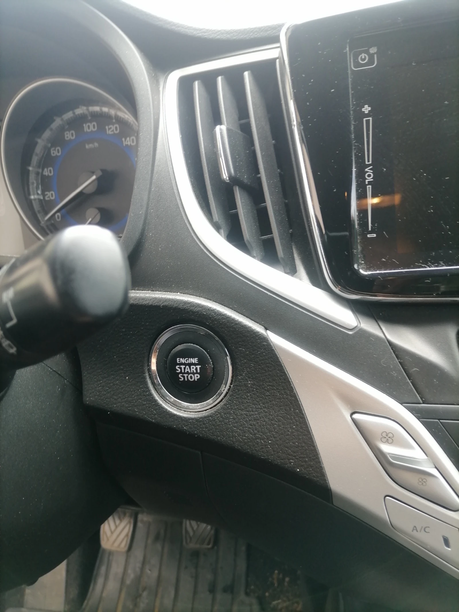 Suzuki Baleno, снимка 6 - Автомобили и джипове - 54589729