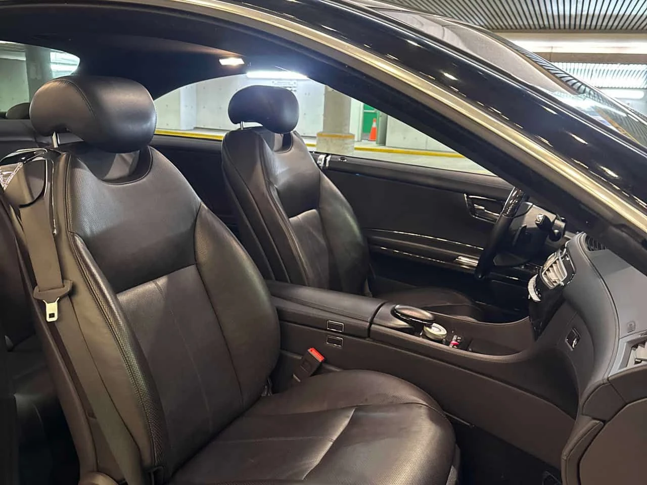 Mercedes-Benz CL 500 * CARFAX * АВТОКРЕДИТ БЕЗ ПЪРВОНАЧАЛНА ВНОСКА, снимка 12 - Автомобили и джипове - 54737534