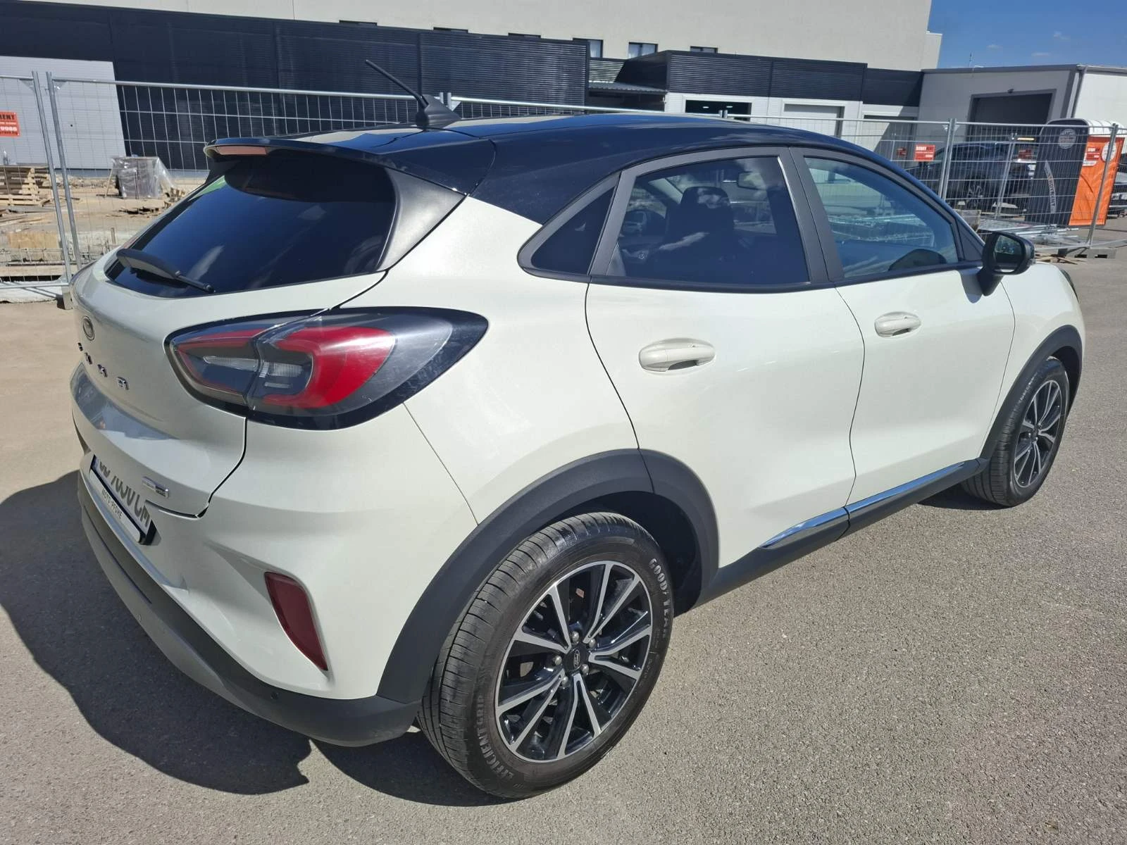 Ford Puma 1.0 L EcoBoost, снимка 4 - Автомобили и джипове - 54747833