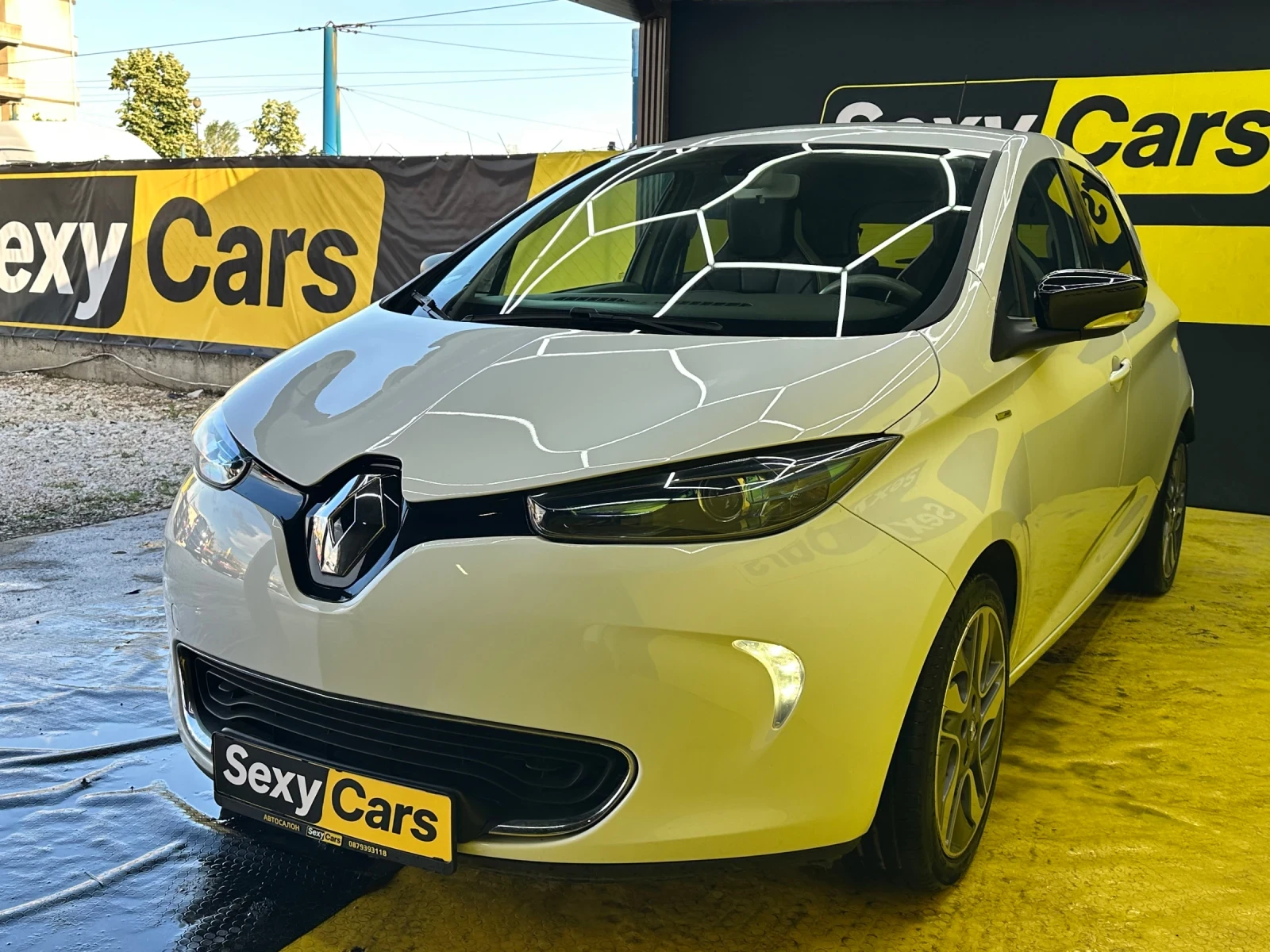 Renault Zoe 41kw/Bose-Edition/FULL/60k-km, снимка 3 - Автомобили и джипове - 54855925