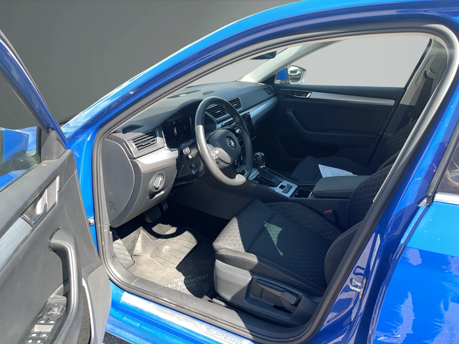 Skoda Superb 2, 0 TDI 7DSG , снимка 9 - Автомобили и джипове - 55155275