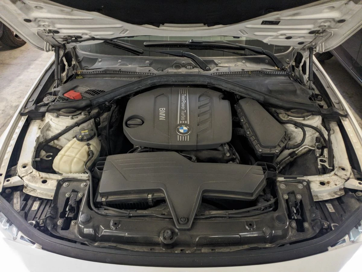 BMW 320 320 xDrive Очакван внос, снимка 9 - Автомобили и джипове - 55218816