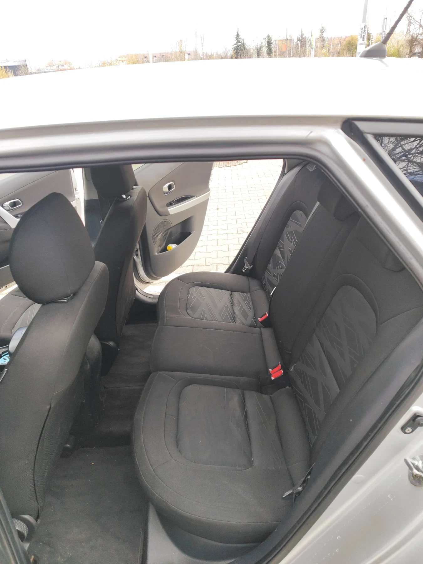 Kia Ceed 1.4 CRDi, снимка 5 - Автомобили и джипове - 55711084