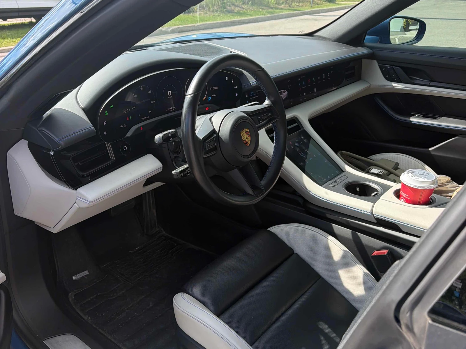 Porsche Taycan 4S | CARFAX | БЕЗ ИНЦИДЕНТИ, снимка 7 - Автомобили и джипове - 55955352