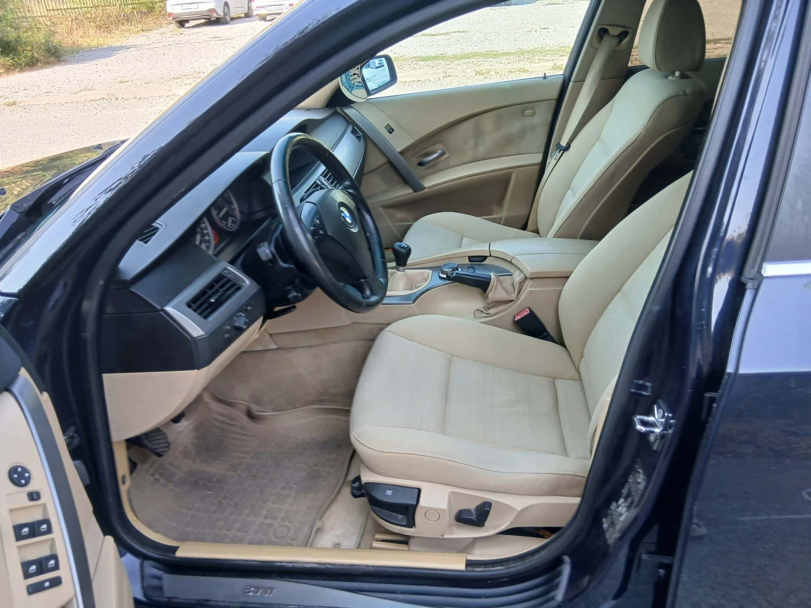 BMW 525 2.5 tdi 177 к.с. мултимедия, снимка 9 - Автомобили и джипове - 56016225