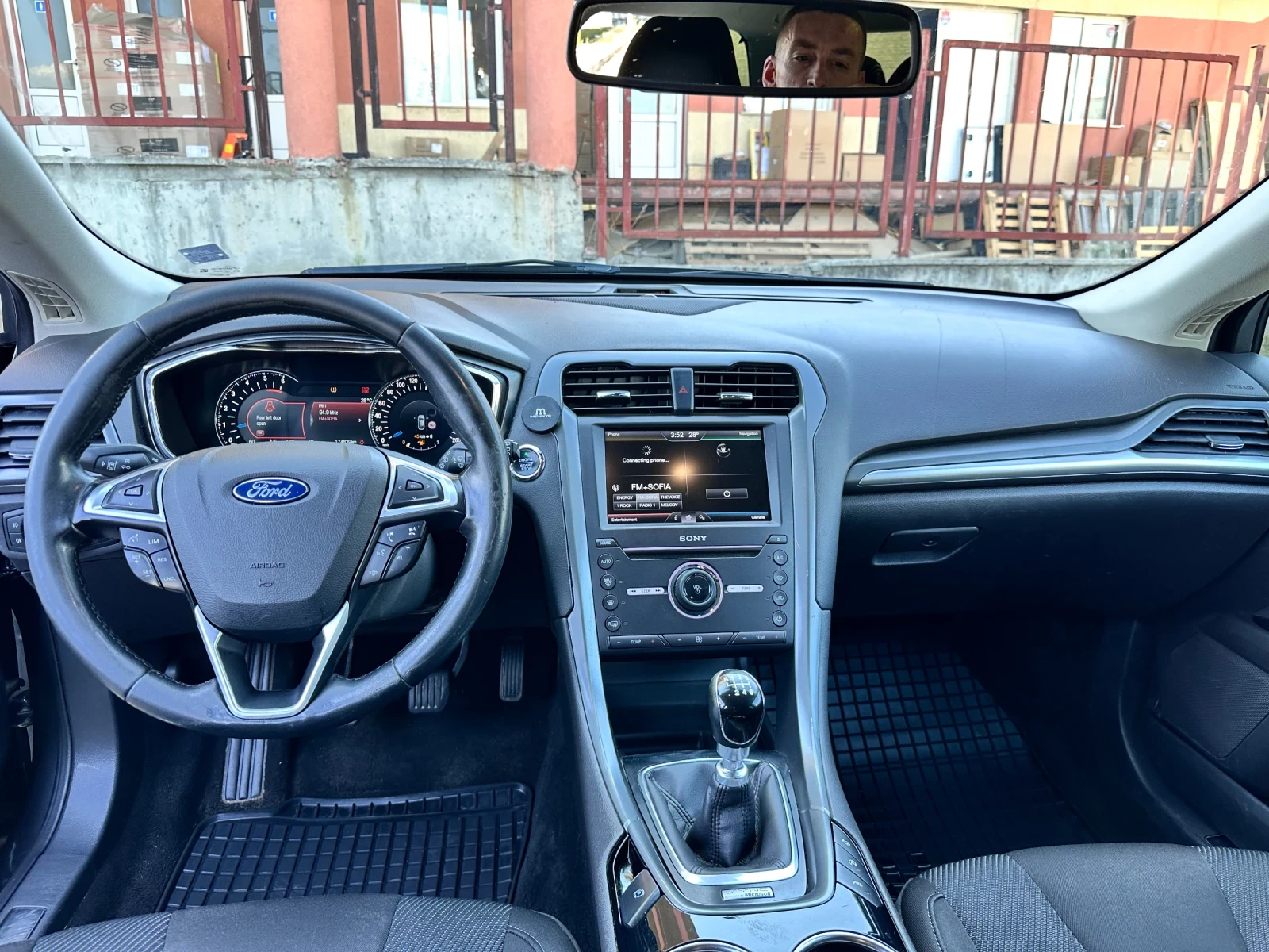 Ford Mondeo Отличен, снимка 13 - Автомобили и джипове - 56132071