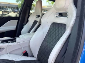 Jaguar F-PACE * SVR * CARFAX * ОПЦИЯ ЗА ФИНАНСИРАНЕ , снимка 10