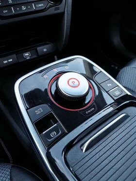 Kia Niro 64 KWh - 40900 лв. - 27729589 11