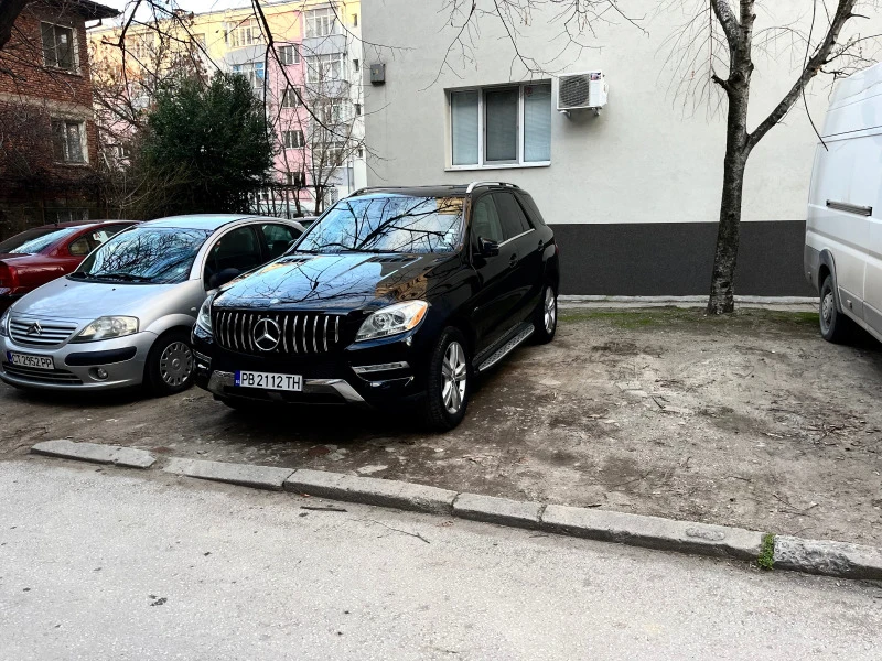 Mercedes-Benz ML 350 3.5, снимка 4 - Автомобили и джипове - 47606741