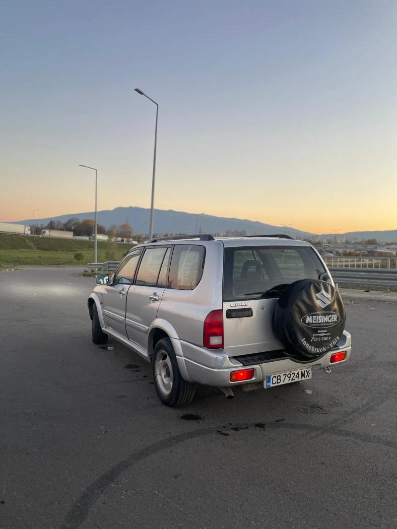 Suzuki Grand vitara XL-7 2.7 V6, снимка 6 - Автомобили и джипове - 47895375