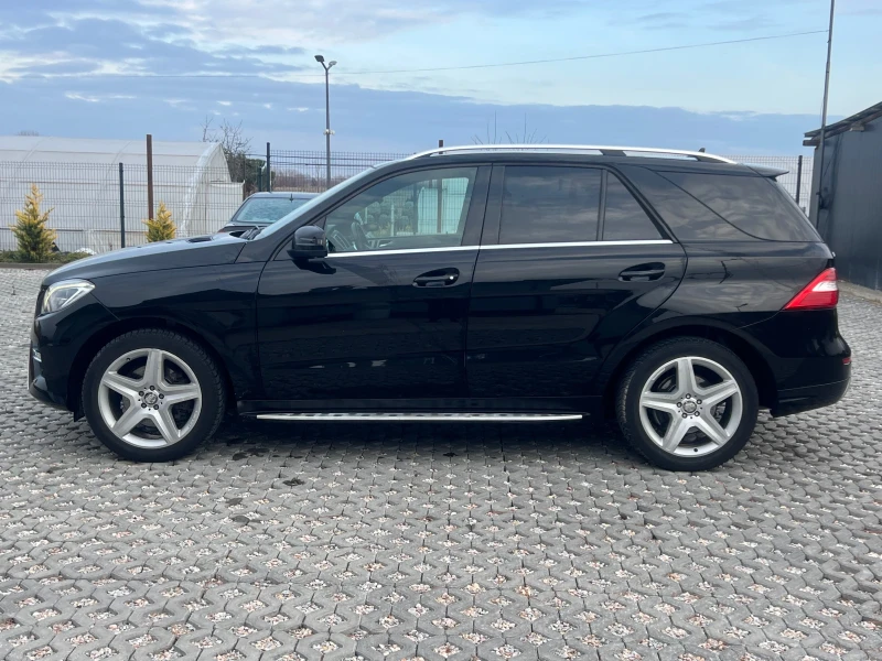 Mercedes-Benz ML 350 AMG / DISTRONIC / PANORAMA / OFF-ROAD / PREMIUM, снимка 7 - Автомобили и джипове - 48242383