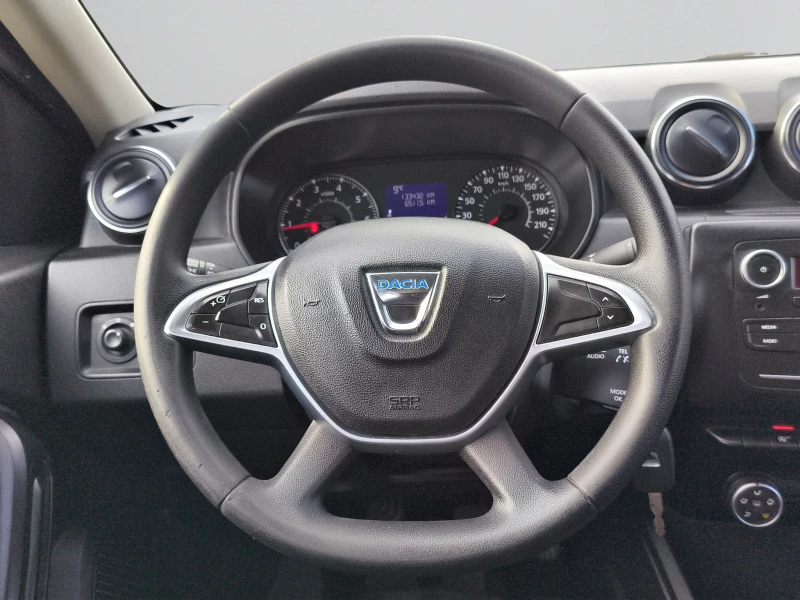 Dacia Duster 1.5dCi 95hp BVM6 E6 // 2107R18, снимка 10 - Автомобили и джипове - 52649619