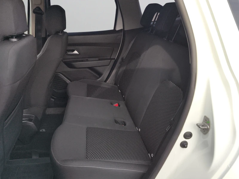 Dacia Duster 1.5dCi 95hp BVM6 E6 // 2107R18, снимка 12 - Автомобили и джипове - 52649619