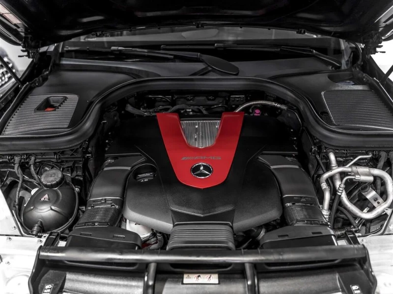 Mercedes-Benz GLC  NIGHT PKG| AMG PERFORMANCE SEATS| , снимка 16 - Автомобили и джипове - 52990862