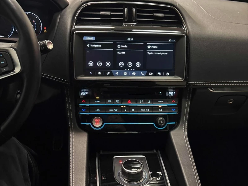 Jaguar F-PACE R Sport  CARFAX, снимка 9 - Автомобили и джипове - 53012062