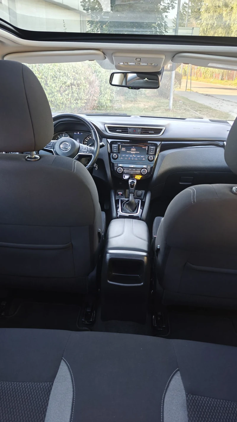 Nissan Qashqai Dci, снимка 11 - Автомобили и джипове - 53468802