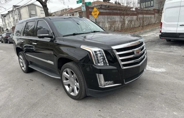 Cadillac Escalade LUXURY, снимка 1 - Автомобили и джипове - 48758144