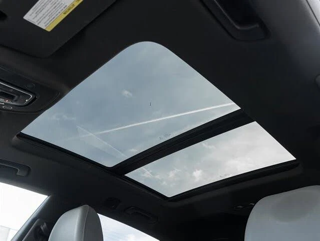 Audi Q8 TFSI 55 * TECHNIK * АвтоКредит * (ЦЕНА ДО БГ), снимка 16 - Автомобили и джипове - 53264423