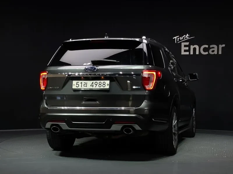 Ford Explorer  2.3 Limited 4Wd 5Th Generation, снимка 4 - Автомобили и джипове - 56004402