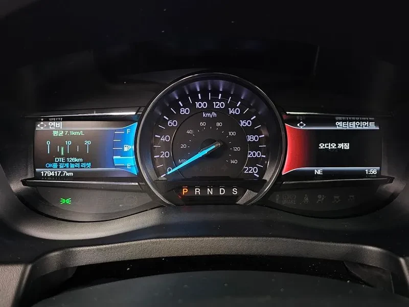 Ford Explorer  2.3 Limited 4Wd 5Th Generation, снимка 8 - Автомобили и джипове - 56004402