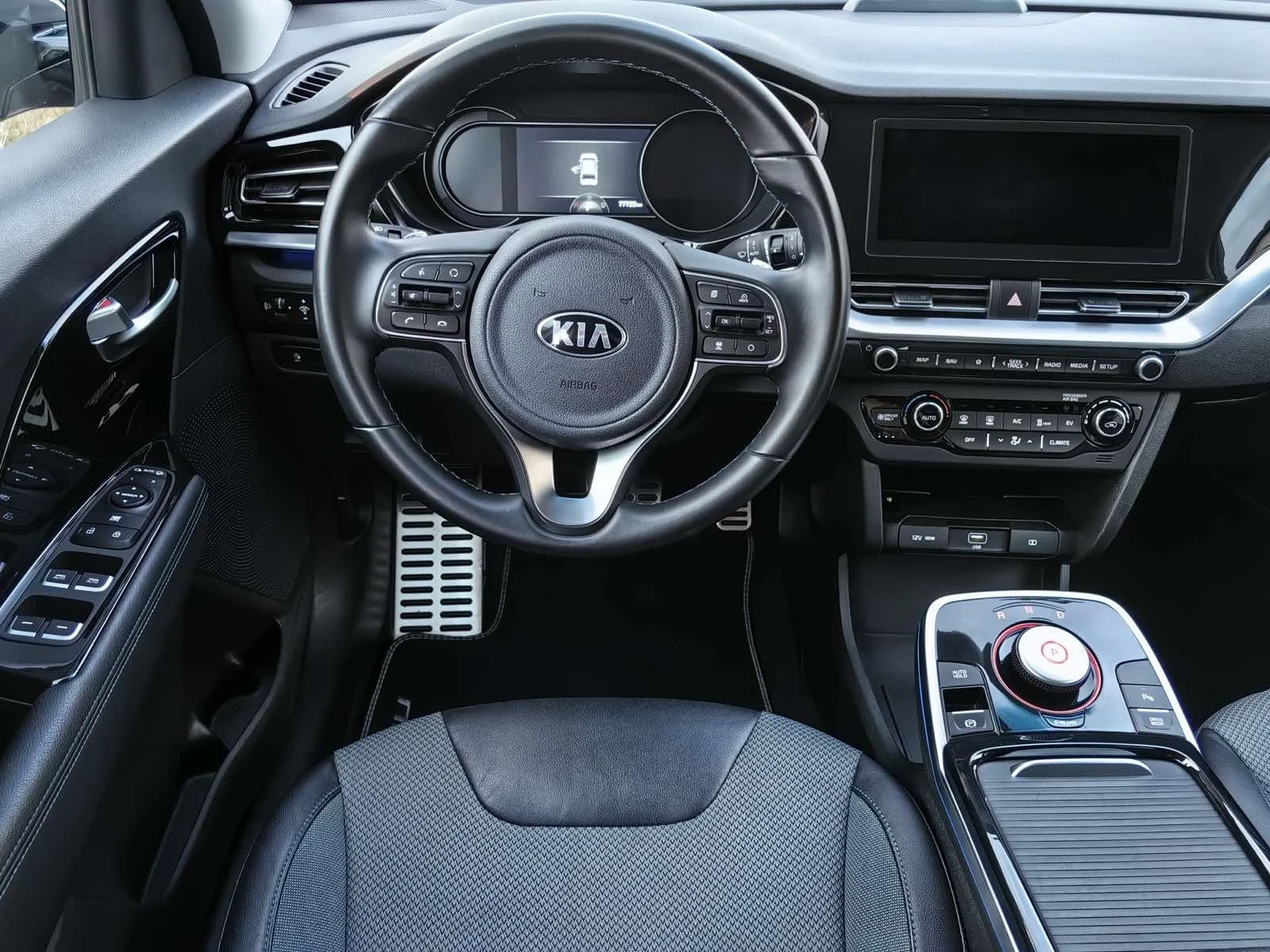 Kia Niro 64 KWh - изображение 7