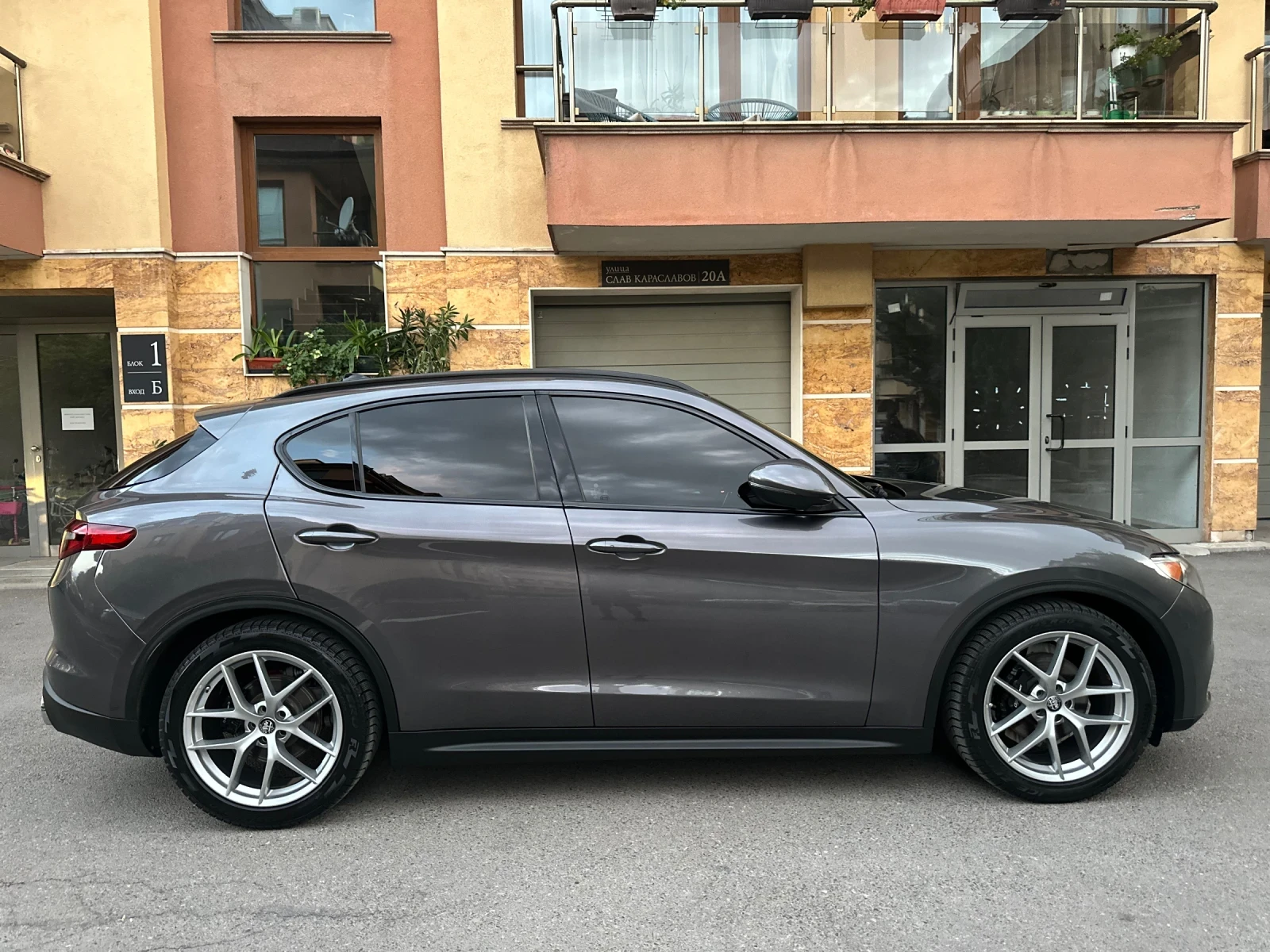 Alfa Romeo Stelvio Q4 TI Sport  - изображение 4