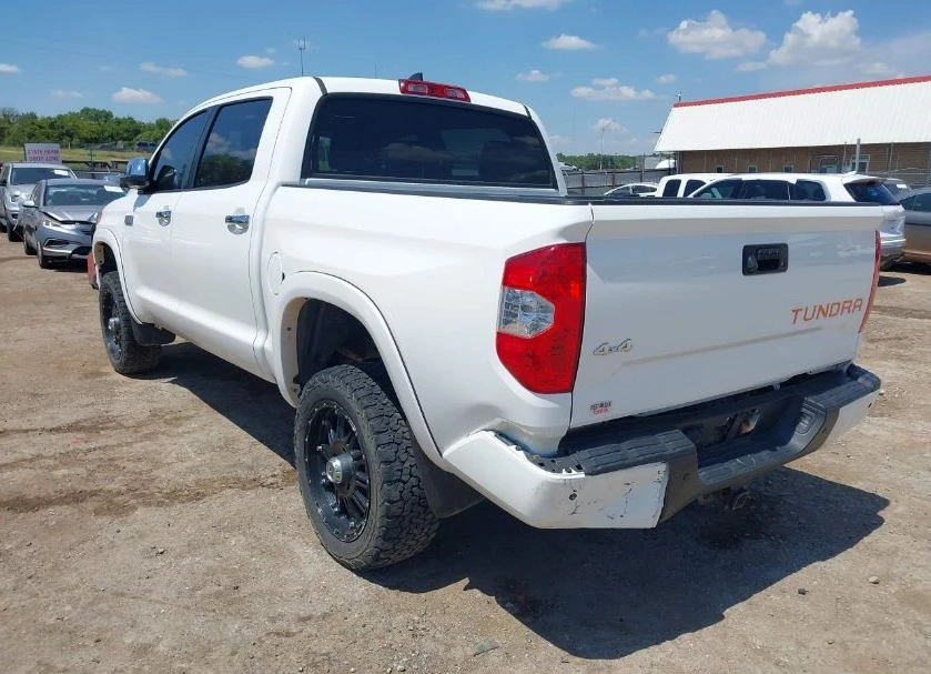 Toyota Tundra  - изображение 7