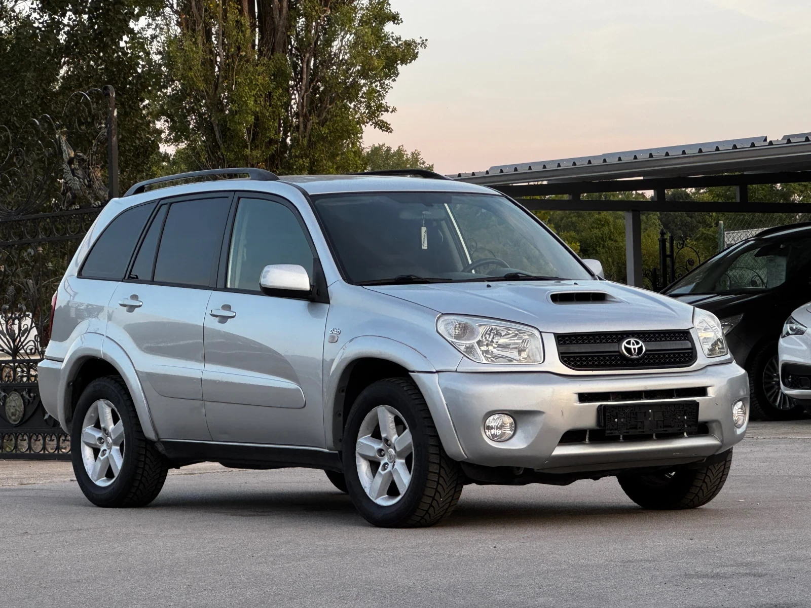 Toyota Rav4 2.0D4D 4х4 ИТАЛИЯ - изображение 4