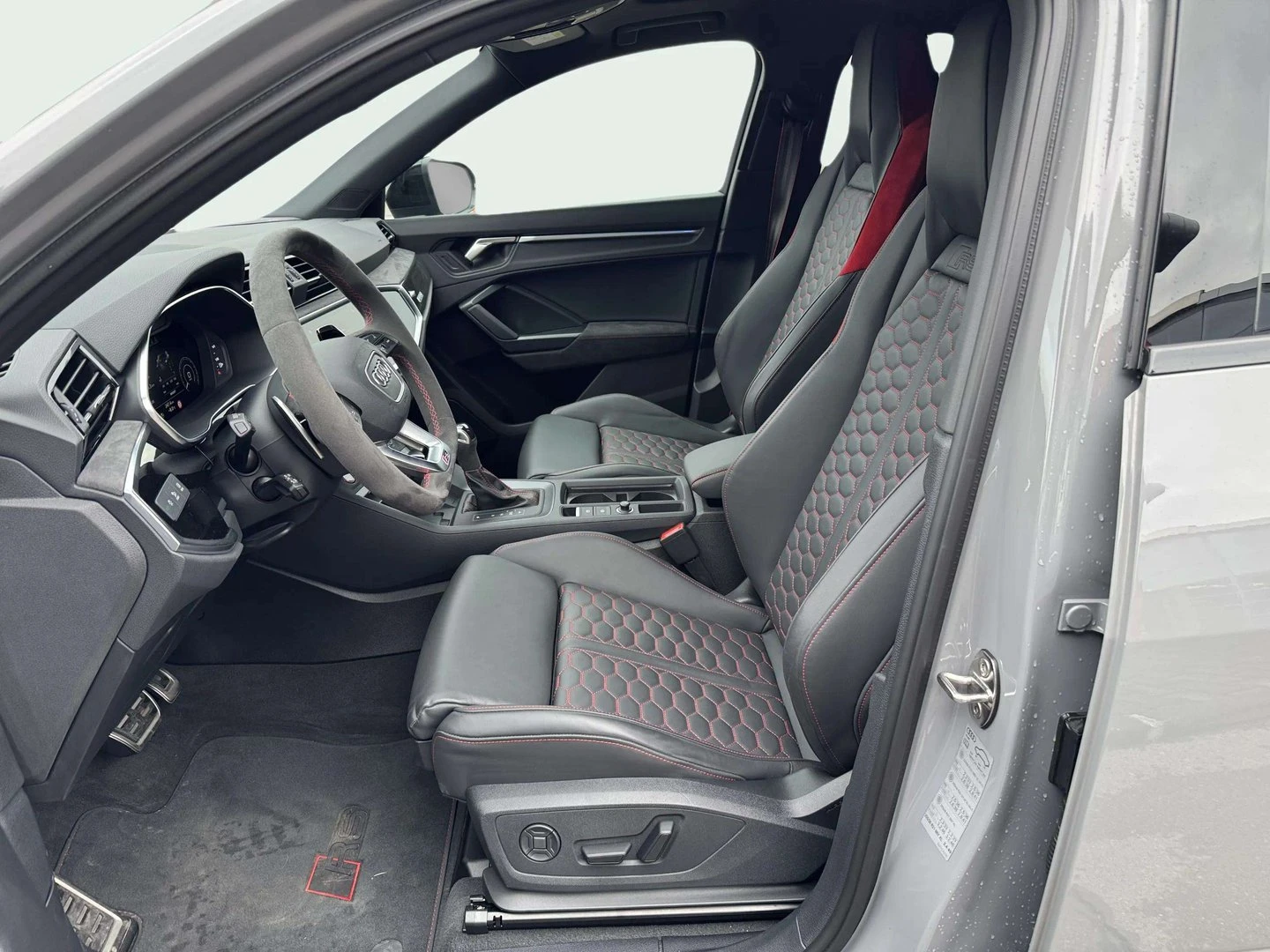 Audi Q3 Audi RS Q3 Sportback 2.5 TFSI quattro | Mobile.bg � ����������� 6
