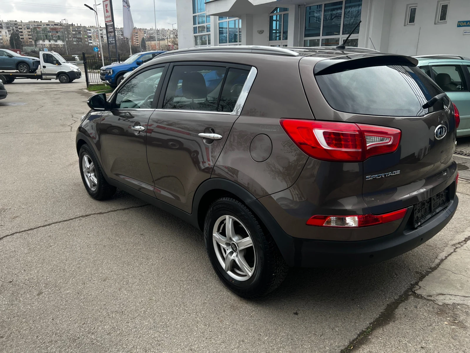 Kia Sportage 1.7CRDI, снимка 3 - Автомобили и джипове - 53964907