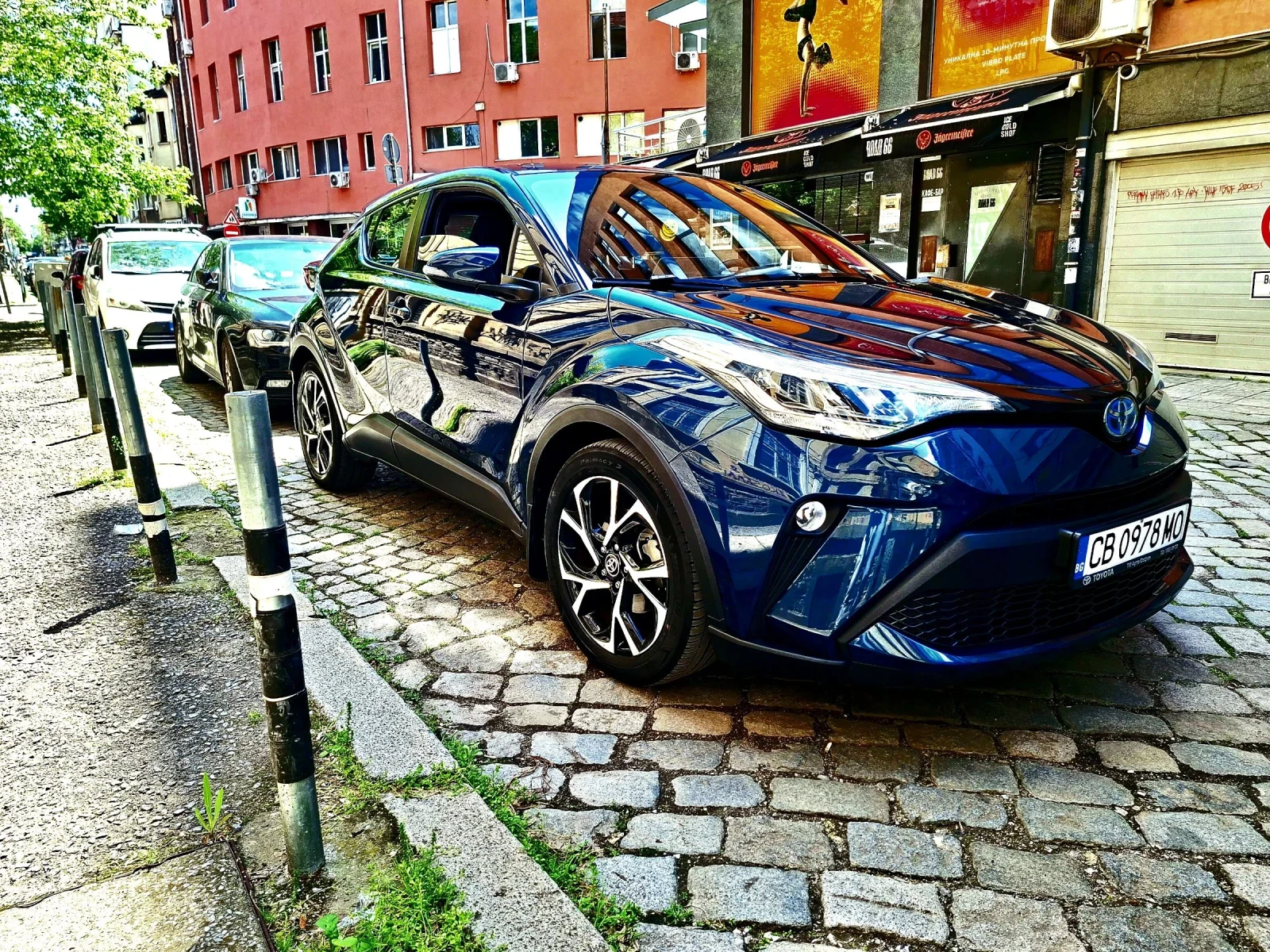 Toyota C-HR, снимка 2 - Автомобили и джипове - 54670476